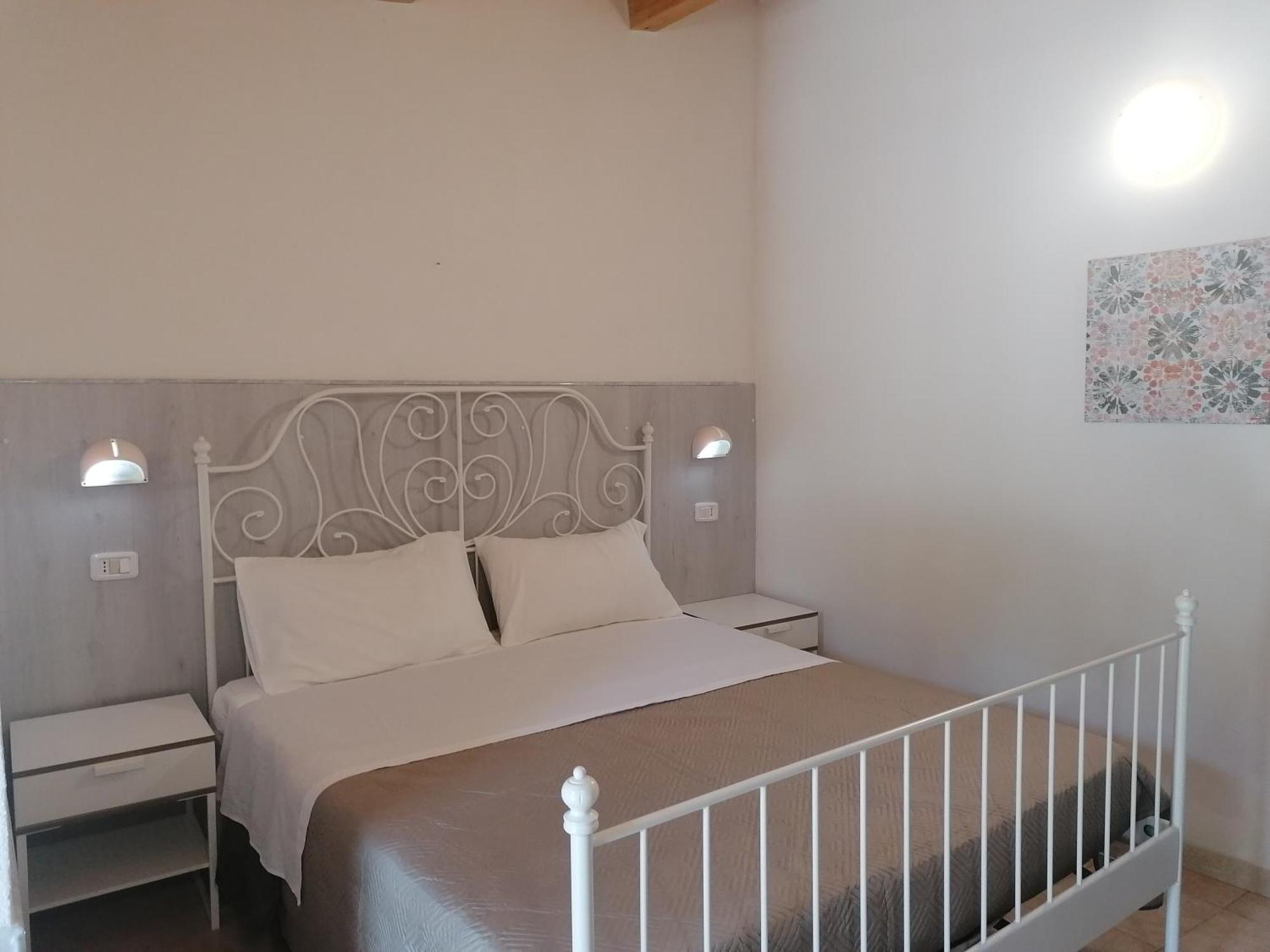 Agriturismo Valle Dei Gelsi ペスキチ エクステリア 写真